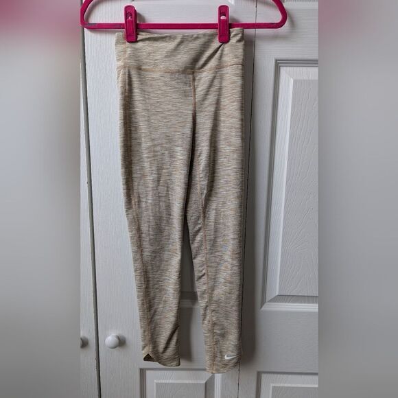 Nike girls leggings - Picture 1 of 6